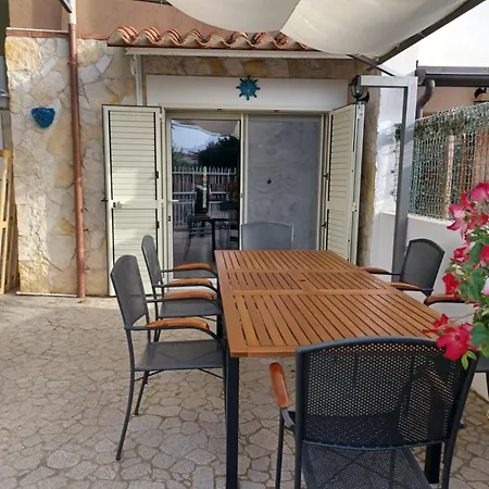 Apartment Amista' Porto Frailis *